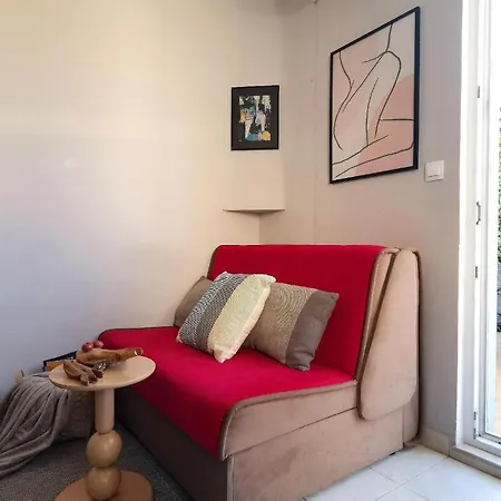 Neue In Mit Privater Terrasse Vodice