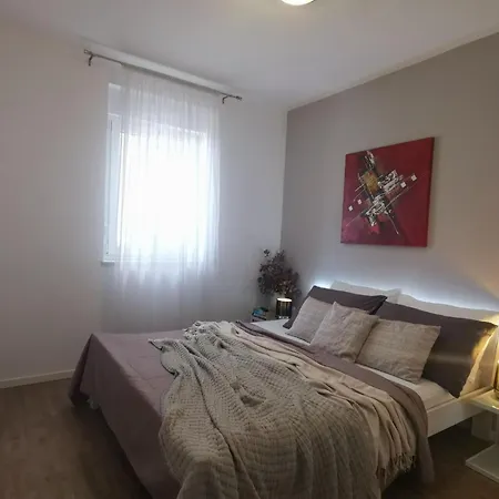 Apartment Neue In Mit Privater Terrasse *