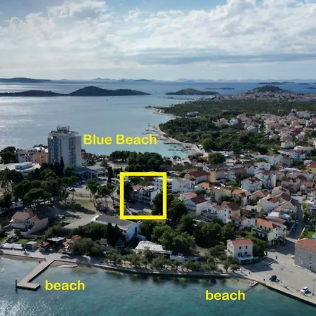 Neue In Mit Privater Terrasse Vodice