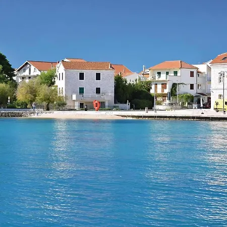 Mit Gemeinschaftlichem Pool Apartment *